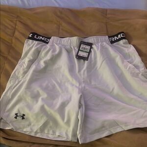 Under Armour White Athletic Shorts Lightweight Performance